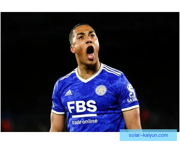 奥纳纳反应速度提升，近期表现备受关注